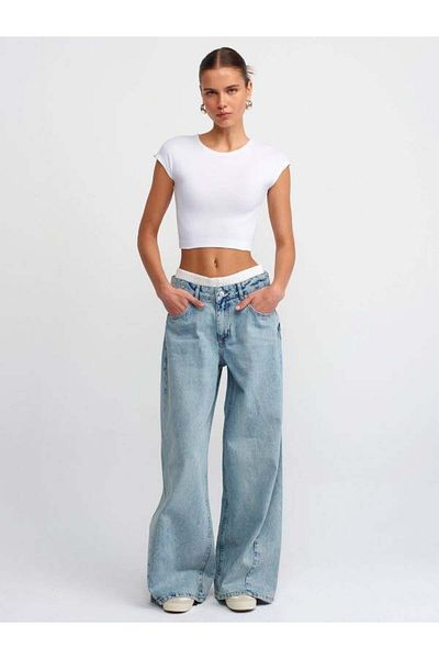 Kokoşum Butik 30528 Model White Crop Top - Cut Sleeve