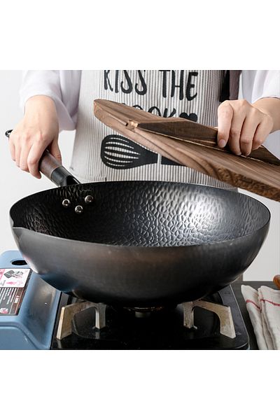 Choice Konco Pure Iron wok cast iron pan Non-coated Pot General use for Gas and Induction Cooker 32cm Ch...