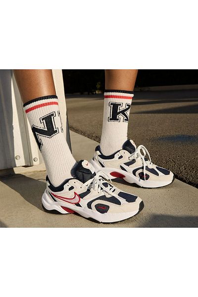 Nike W Al8 Women's Sneakers - Comfortable and Stylish Shoes