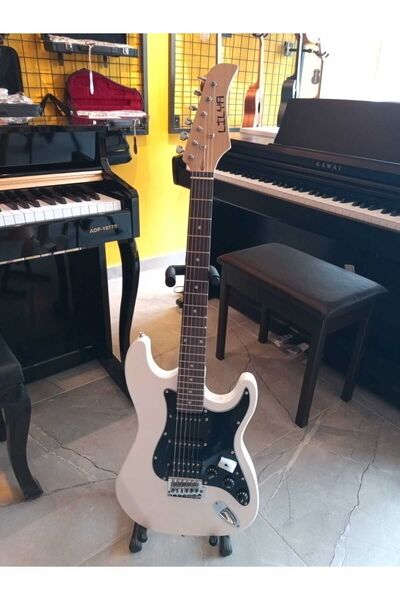 LİLYA Beyaz Elektro Gitar St 309 Hss ( Hediyeler)
