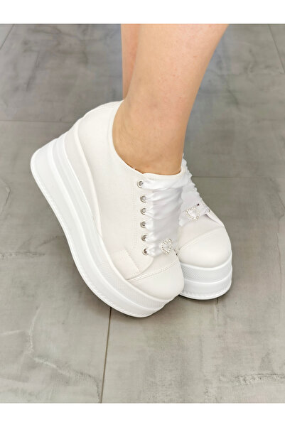 Ayakkabı Tutkusu Stilo ® Bílý svatební klín na vysokém podpatku – extrémně pohodlné boty 9 cm