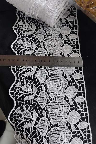 DUAYEN güpür dantel kar beyaz gülten desen 1 metre