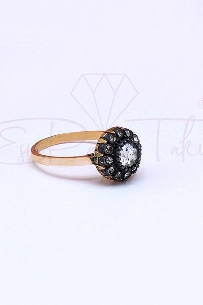 Esra Pamir Diamond Mounted Ring