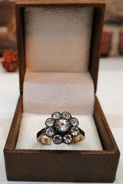 Esra Pamir Diamond Mounted Small Flower Ring