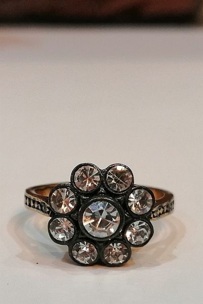 Esra Pamir Diamond Mounted Small Flower Ring