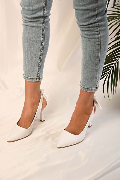 Shoeberry Dámské bílé kožené jehlové podpatky s otevřenými zády