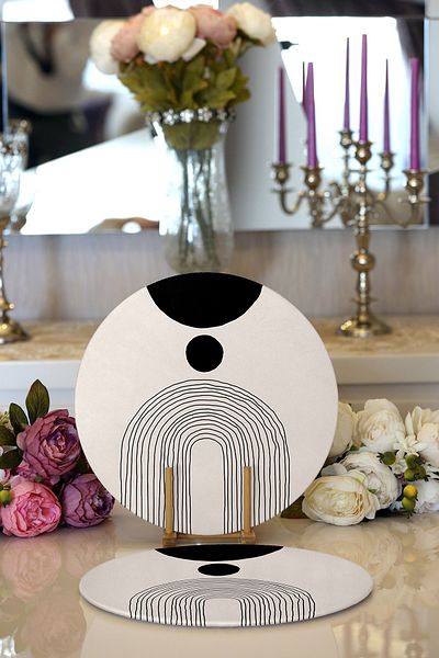 Realhomes 2-Piece Abstract Style Digital Printed with Onedraw Drawing Modern Round Charger & Placemat