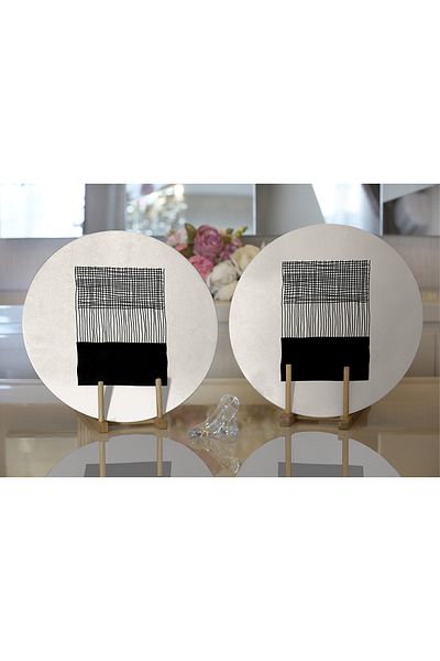 Realhomes 2-Piece Abstract Style Digital Printed with Onedraw Drawing Modern Round Charger & Placemat