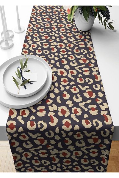 Pilloveland Runner Spot Patterned Suede Woven 140*40 Cm Rn0s160