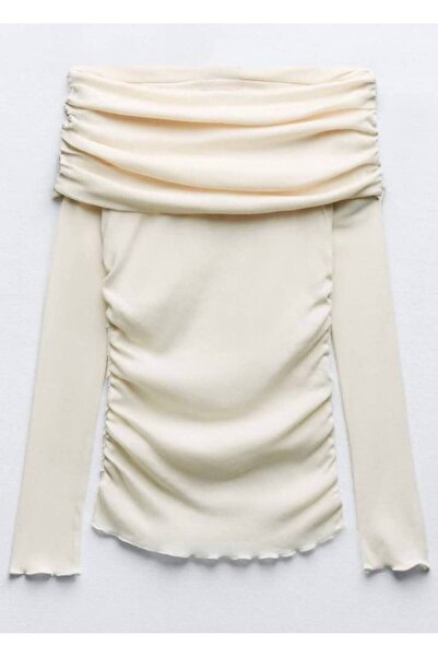 Liora Kadın Beyaz Açık Omuz Büzgü Detaylı Uzun Kollu Bluz