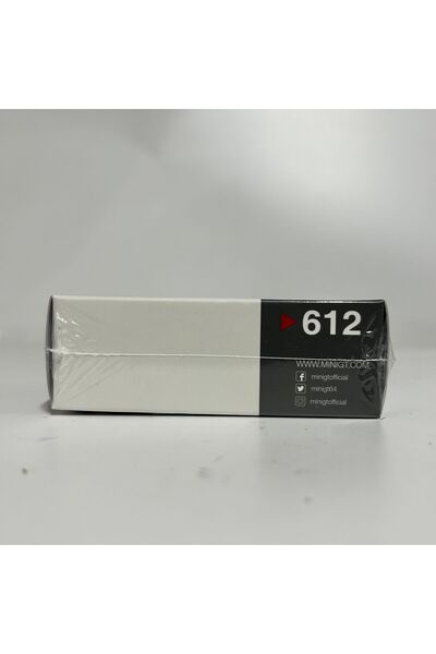 mini gt 612-Porsche 911 RS 2.7 Grand Prix White with Red Livery