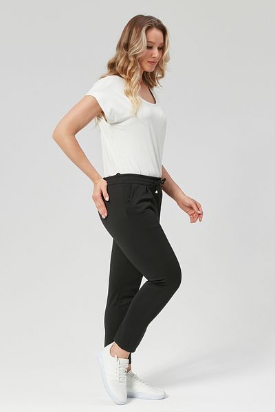 RAMON&ARTOS Large Size Double Crepe Fabric - Ankle Length Trousers with Pockets and Elastic Waist