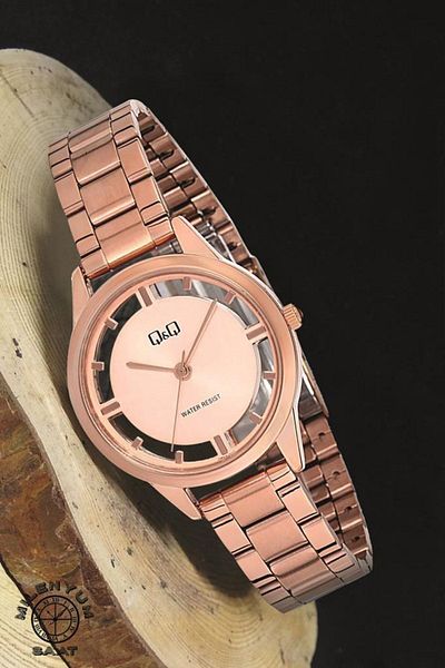 Q&Q Women's Wristwatch Qb69j010y