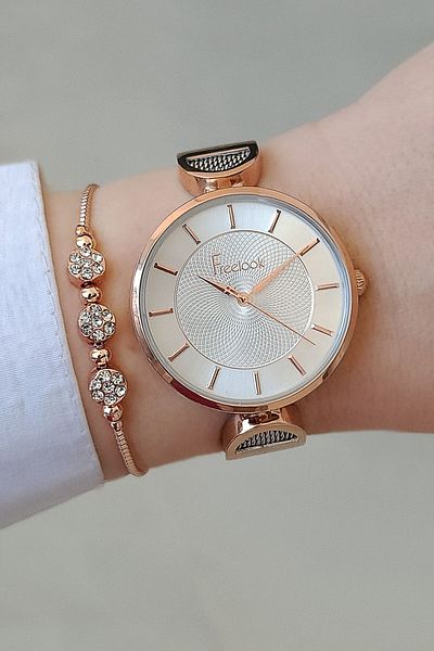 Freelook Rose Gold/metallic Large Case Steel Women's Wristwatch + Zircon Stone Bracelet