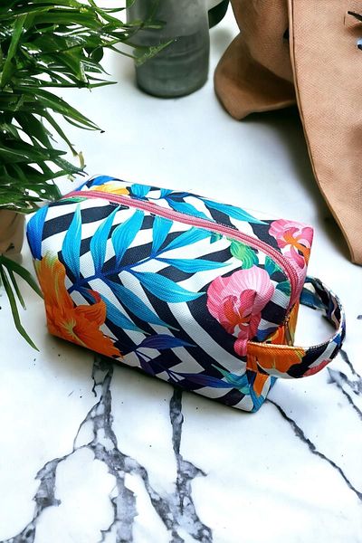 Store MIRZADE Modern Design Makeup and Cosmetic Bag - PD6270826334