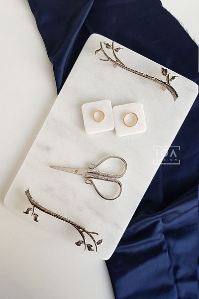 ioadesign Acacia - Real Fine Marble Promise/Δίσκος αρραβώνων (32X20 CM) Ψαλίδι 2 Αφαιρούμενα Δαχτυλίδια