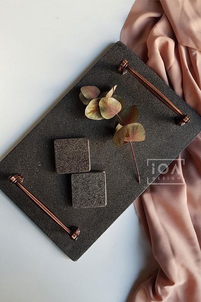 ioadesign Helen - Real Black Basalt Marble Δίσκος υπόσχεσης/αρραβώνα + 2 τμχ θήκη για δαχτυλίδια - Αντίκα χάλκινη λαβή