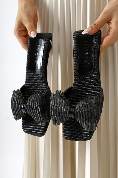 Limoya Tonka Black Straw Bow Banded Short Heeled Women's Slippers