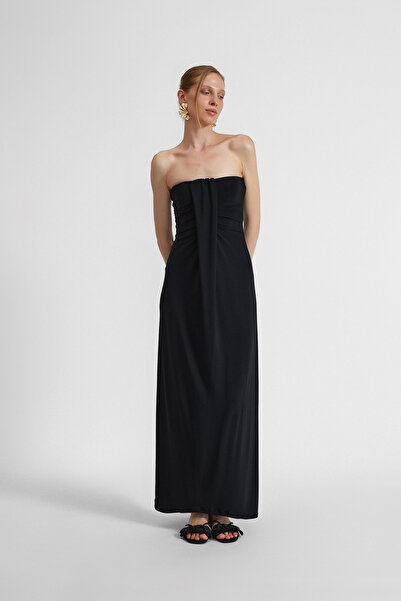 BLACKROSE Strapless Dress