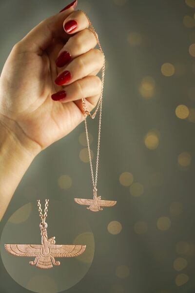 NikaŞ 925 Ayar Ahura Mazda Gümüş Rose Renk Kolye