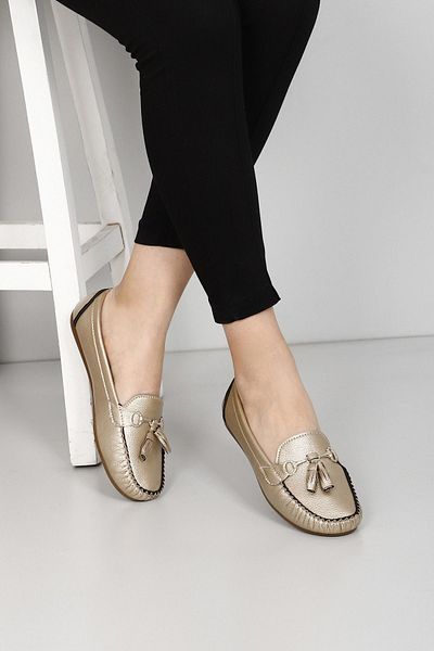 GÖNDERİ(R) Gold Heart Round Toe Flat Sole Buckle Tasseled Women's Ballerinas 30120