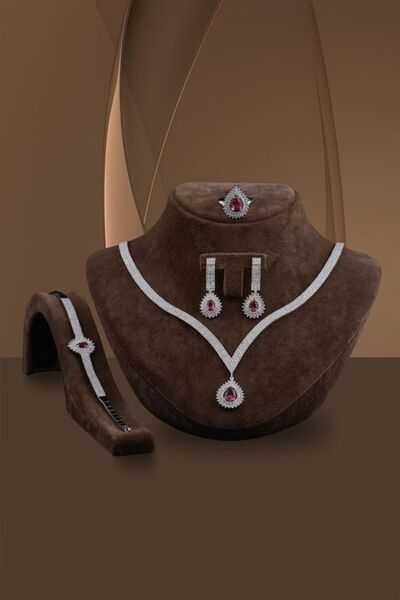 vogutima Arissa Kırmızı Taşlı Gümüş Su Yolu Set-kolye,bileklik,küpe,yüzük