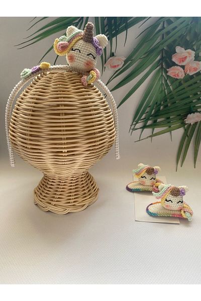 Kadın Girişimciler Atölyesi Unicorn Amigurumi, lucrat manual, 100% bumbac, coroană și set de 2 catarame unicorn