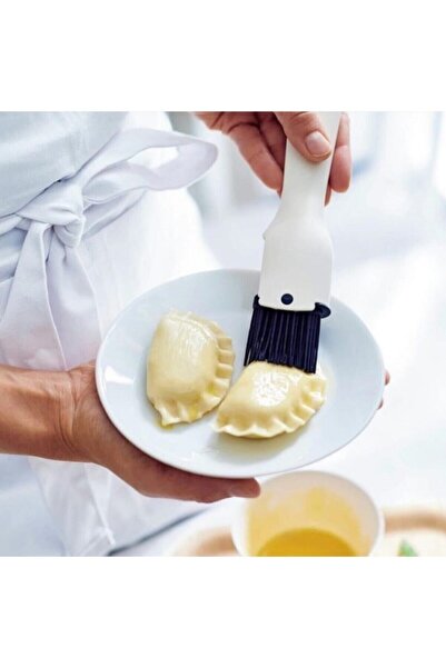 Tupperware Silikon Fırça Yumurta ve Hamur Fırçası Beyaz