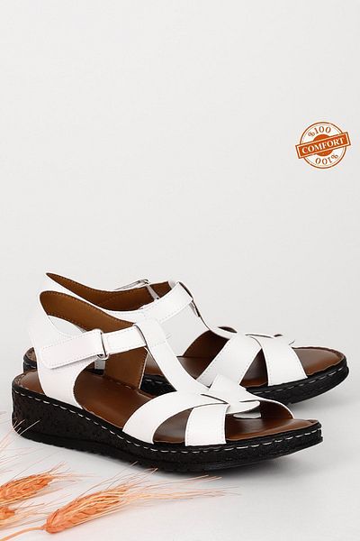 GÖNDERİ(R) Weiße Herz-Damensandalen 45615