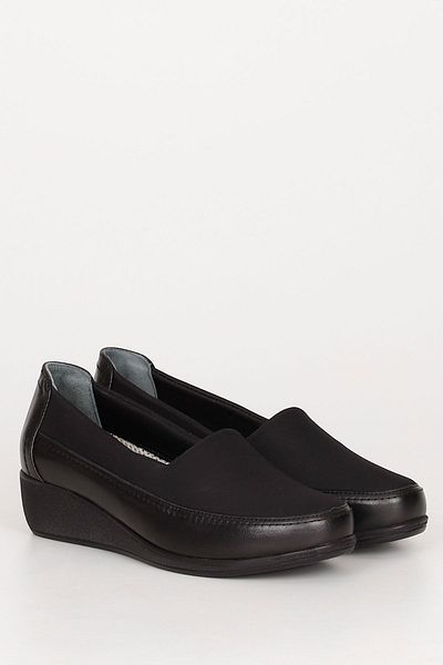 GÖNDERİ(R) Black Heart Genuine Leather Round Toe Filled Sole Women's Casual Shoes 42101