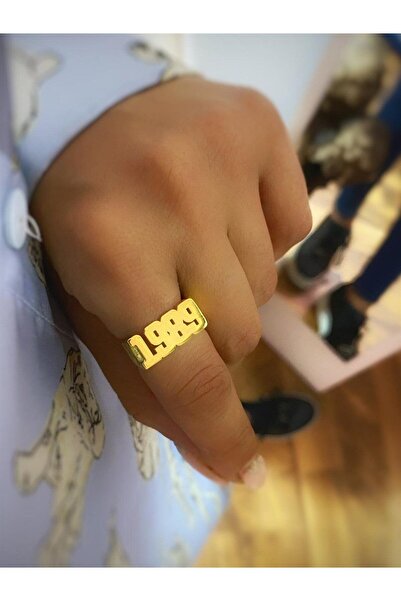 vogutima Kadın Erkek Gümüş Yüzük - Tarihli V Isimli Kişiye Özel • Işıklı Kutuda • Sevgiliye • Eşe • Anneye