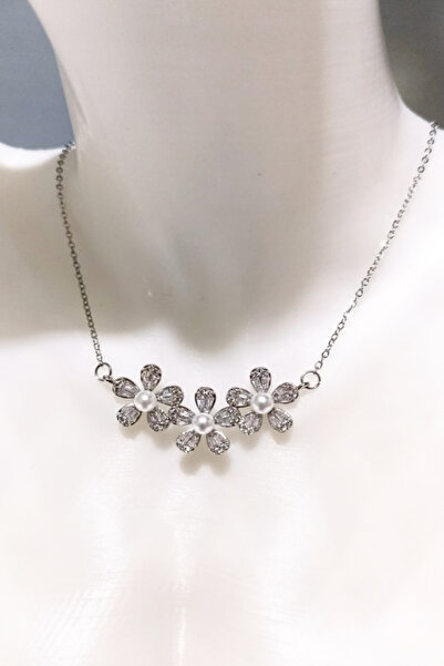 SEVİLLE AKSESUAR ÇELİK İNCİLİ BİRLEŞİK ÜÇ ÇİÇEK KOLYE