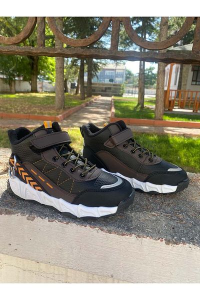 Cool 0921 Boy - Water and Cold Resistant Trekking Boots