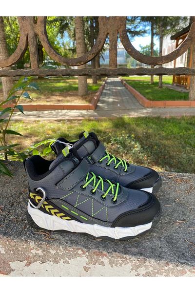 Cool 0921 Boy - Water and Cold Resistant Trekking Boots