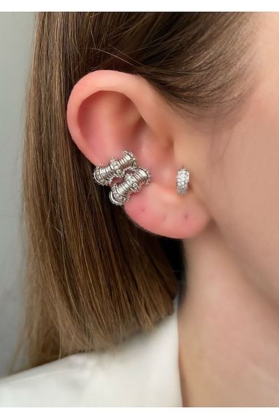 Pinery Jewels Gnarled Stone Silver Cartilage Earrings (Earcuff)