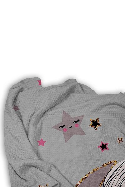 HOMESSA Cute Girl Sitting on the Moon Patterned Single Pique (with Pillow Case)
