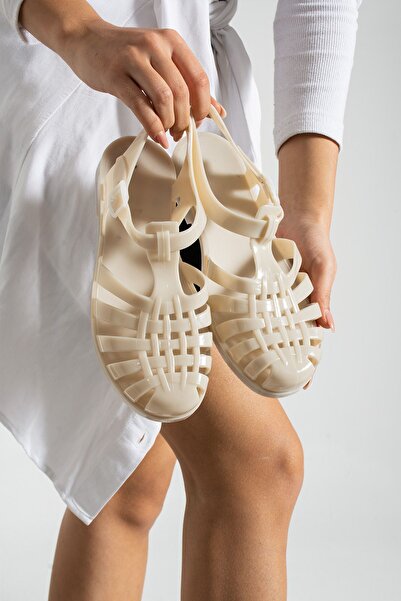 Friend & Trend Mat Bej Jelly Yazlık Kadın Sandalet FT99