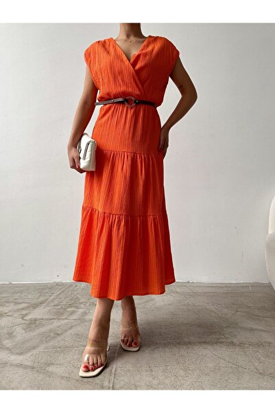 BELLA FASHION Rochie cu mâneci zero și curea