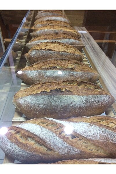 ARTİZAN BAKER Ekşi Mayalı Karakılçık Somun Ekmeği 500gr