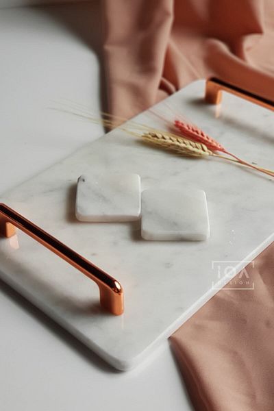 ioadesign Narcissus - Real Marble Promise/Δίσκος αρραβώνων (32X20 CM) 2 Αφαιρούμενα θήκες για δαχτυλίδια - Ροζ χρυσή λαβή
