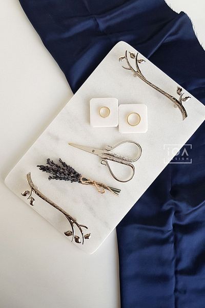 ioadesign Acacia - Real Fine Marble Promise/Δίσκος αρραβώνων (32X20 CM) Ψαλίδι 2 Αφαιρούμενα Δαχτυλίδια