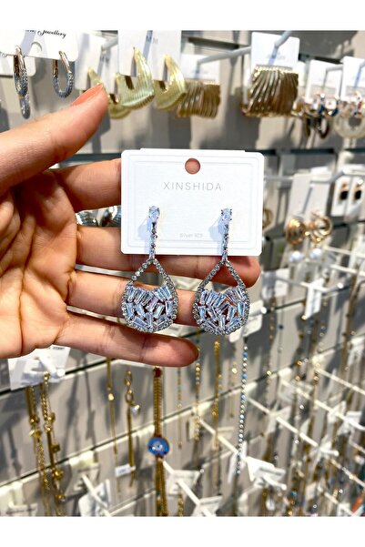 Lilyum Aksesuar Baget Zirkon Taşlı Damla Model Silver Gri Gümüş Renk Sallantı...