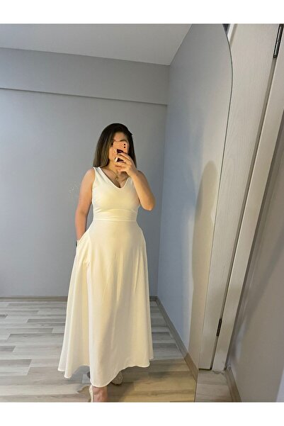 Miss Neşem Beyaz Kloş Elbise