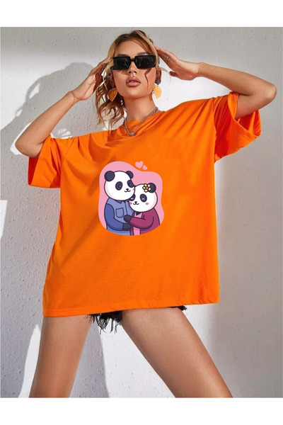 oneagılyazı تي شيرت من القطن الممشط كبير الحجم بتصميم Pandos العشاق