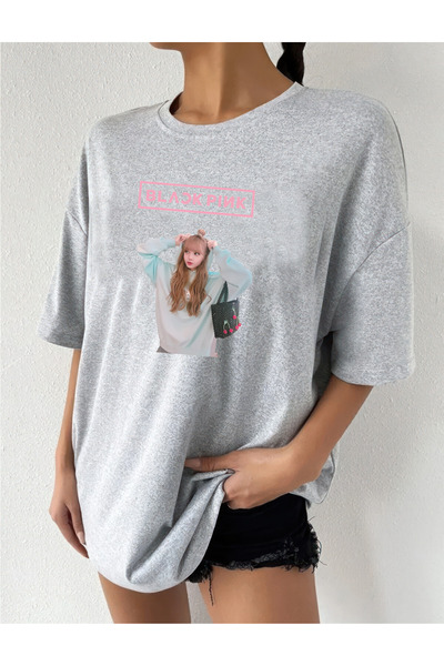 oneagılyazı oversized Μπλουζάκι με σχέδιο Black Pink με τύπωμα από χτενισμένο...