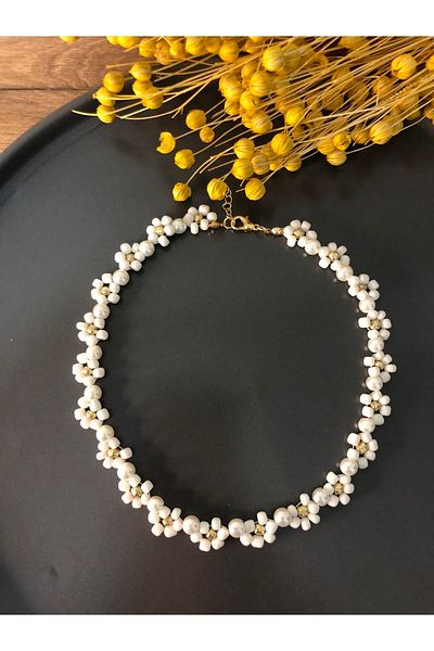 Stoneday White Gold Colored Daisy and Pearl Flowers Special Design Sand Bead Necklace