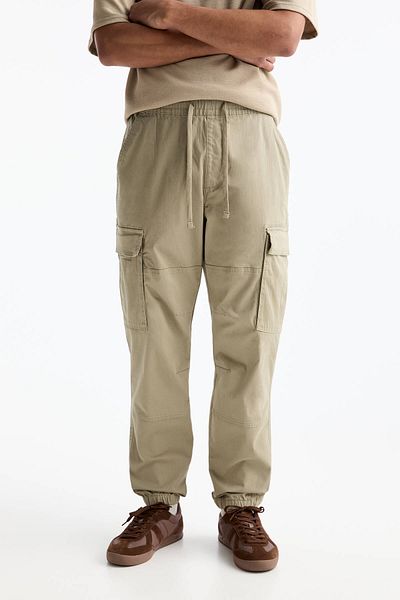 Pull & Bear Cargo Jogger Pants