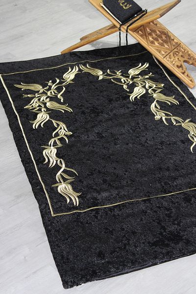 Çeyiz Diyarı Tulip Pattern Embroidered Prayer Rug