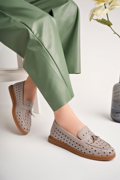 Akgün Жіночі шкіряні лофери