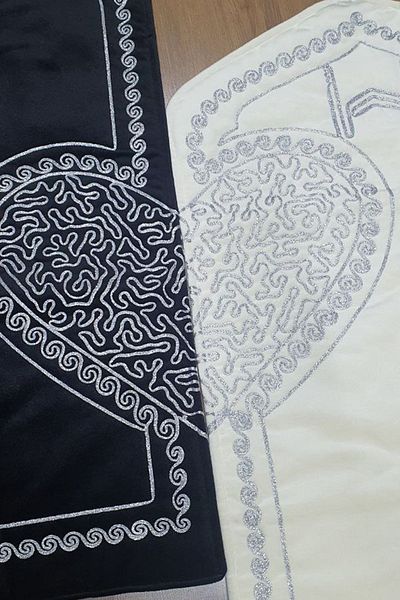 Çeyiz Diyarı 2-Piece Prayer Rug Set - Çeyizdiyarı Sevgi Velvet Gümulük
